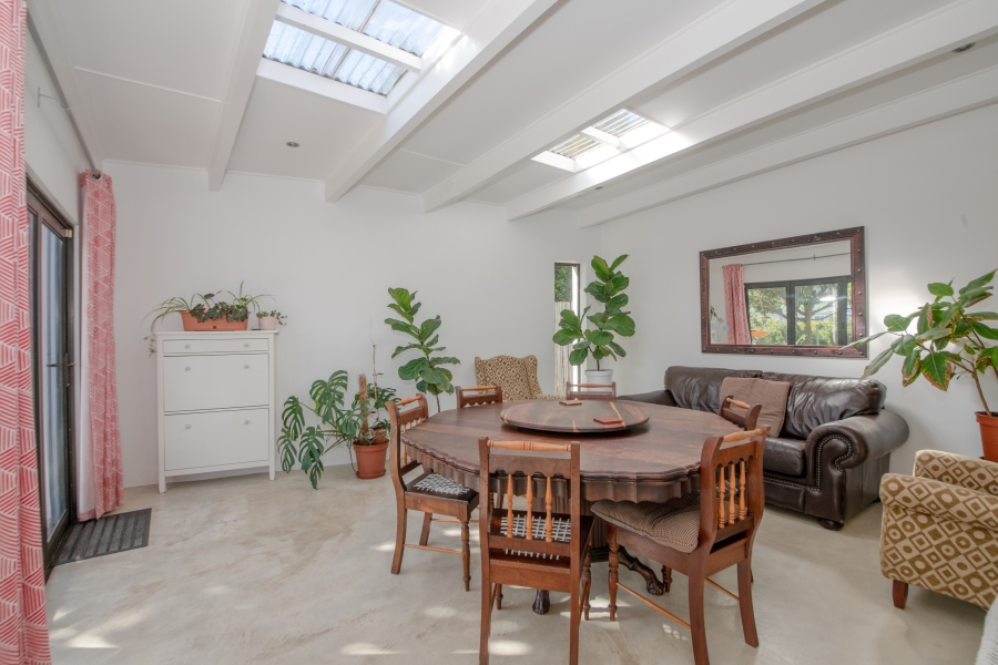 4 Bedroom Property for Sale in Pringle Bay Western Cape